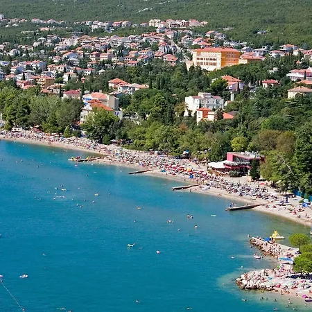 Appartement Fuer 5 Personen Mit Balkon By Interhome Crikvenica