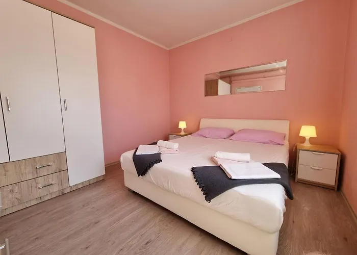 Fuer 5 Personen Mit Balkon By Interhome 公寓 *