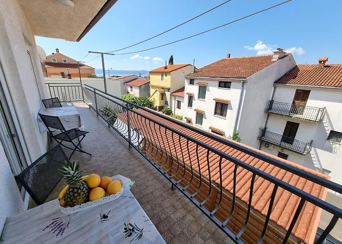 Fuer 5 Personen Mit Balkon By Interhome 公寓 茨里克韦尼察