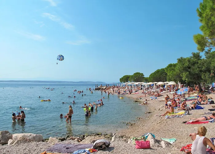 Apartment Fuer 5 Personen Mit Balkon By Interhome Crikvenica